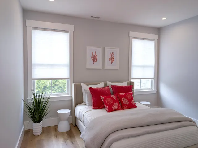 $2,185,000 | 533 Woods Hole Road, Unit D101, Woods Hole, MA 02543