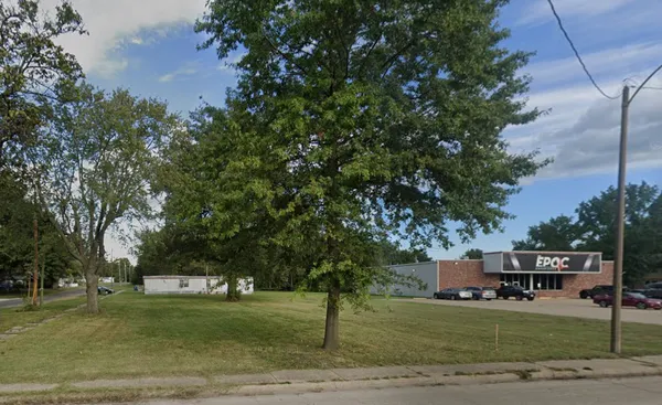 $18,500 | 823 North Elm Street, Centralia, IL 62801