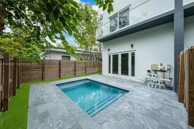 $10,500 | 3140 Carter Street, Unit 3140, Miami, FL 33133