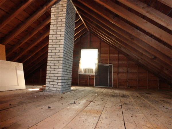 58 Ronald Road Arlington, MA 02474 - Photo 14 of 18 a view of a house with a door