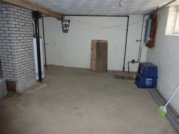58 Ronald Road Arlington, MA 02474 - Photo 16 of 18 a view of an empty room with windows