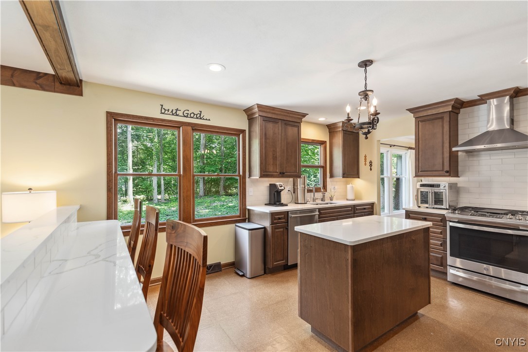 8770 Radburn Drive Lysander, NY 13027 - Photo 5 of 50