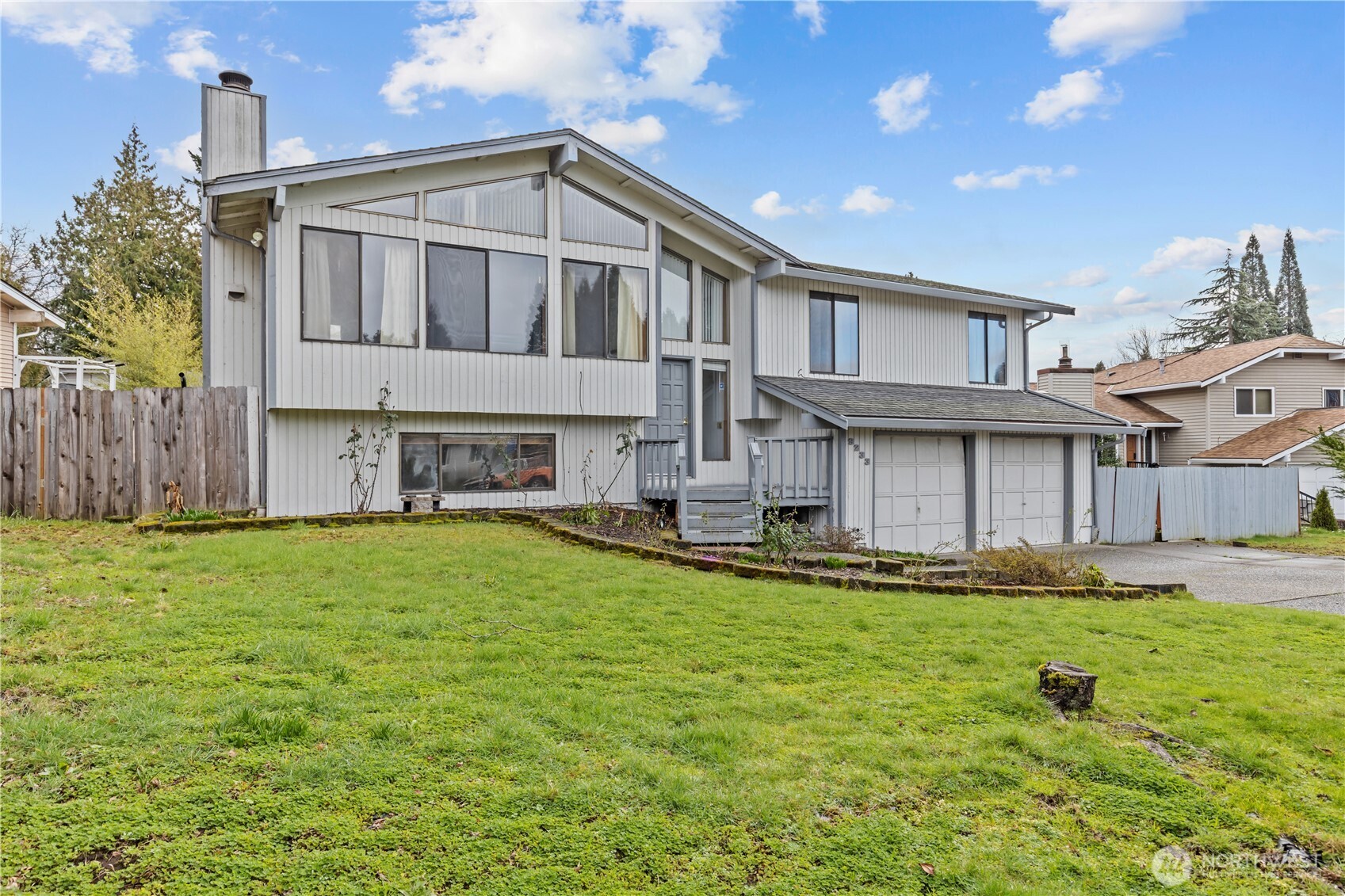 9233 South 239th Street Kent, WA 98031 - Photo 3 of 37