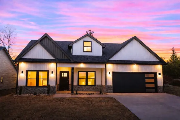 $339,900 | 273 State Rd S-42-742, Wellford, SC 29385