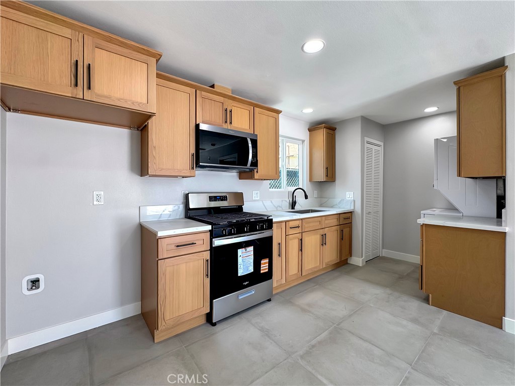 4187 Dwight Avenue Riverside, CA 92507 - Photo 28 of 43