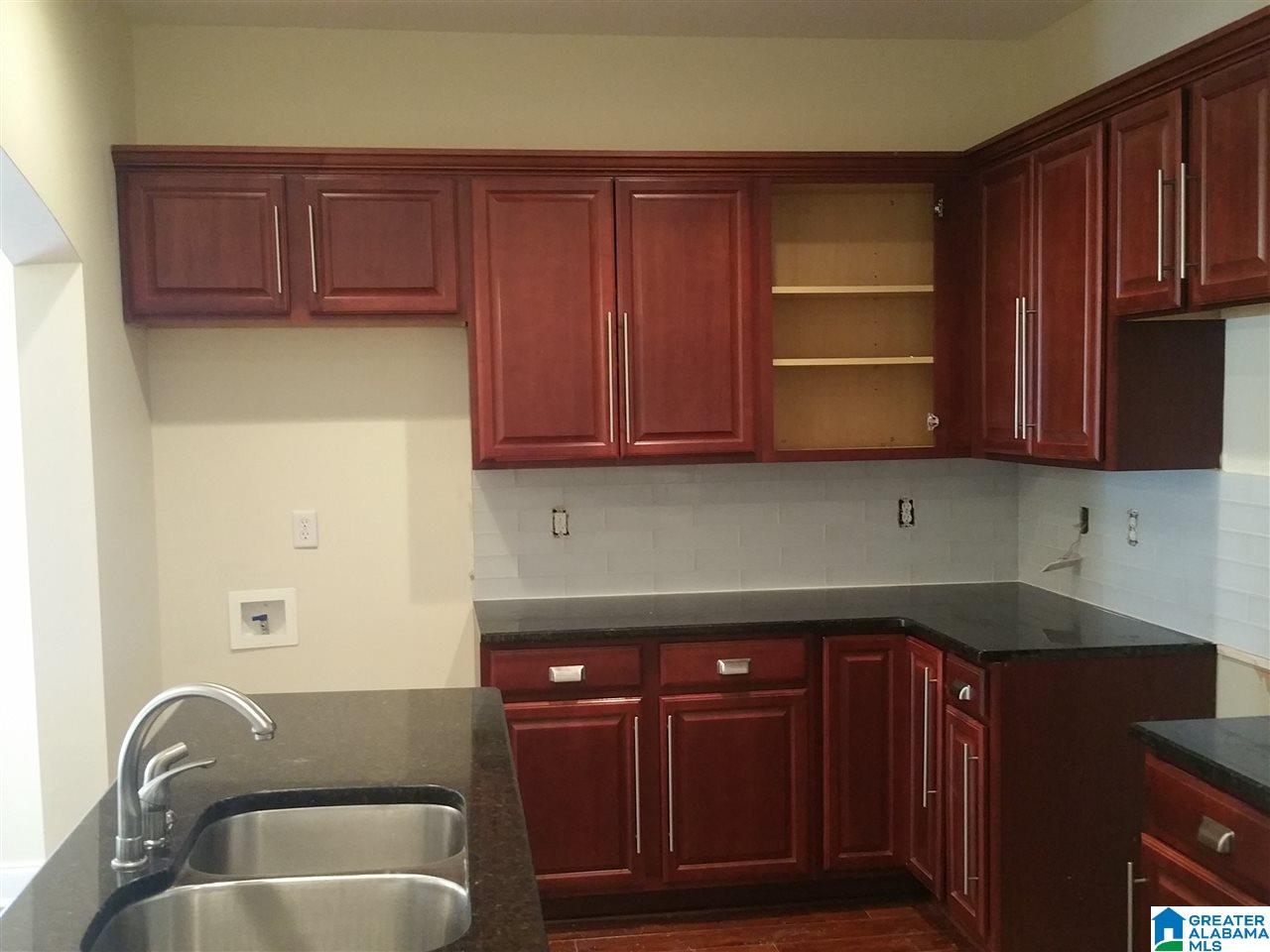 5707 Park Side Road Birmingham, AL 35244 - Photo 5 of 15