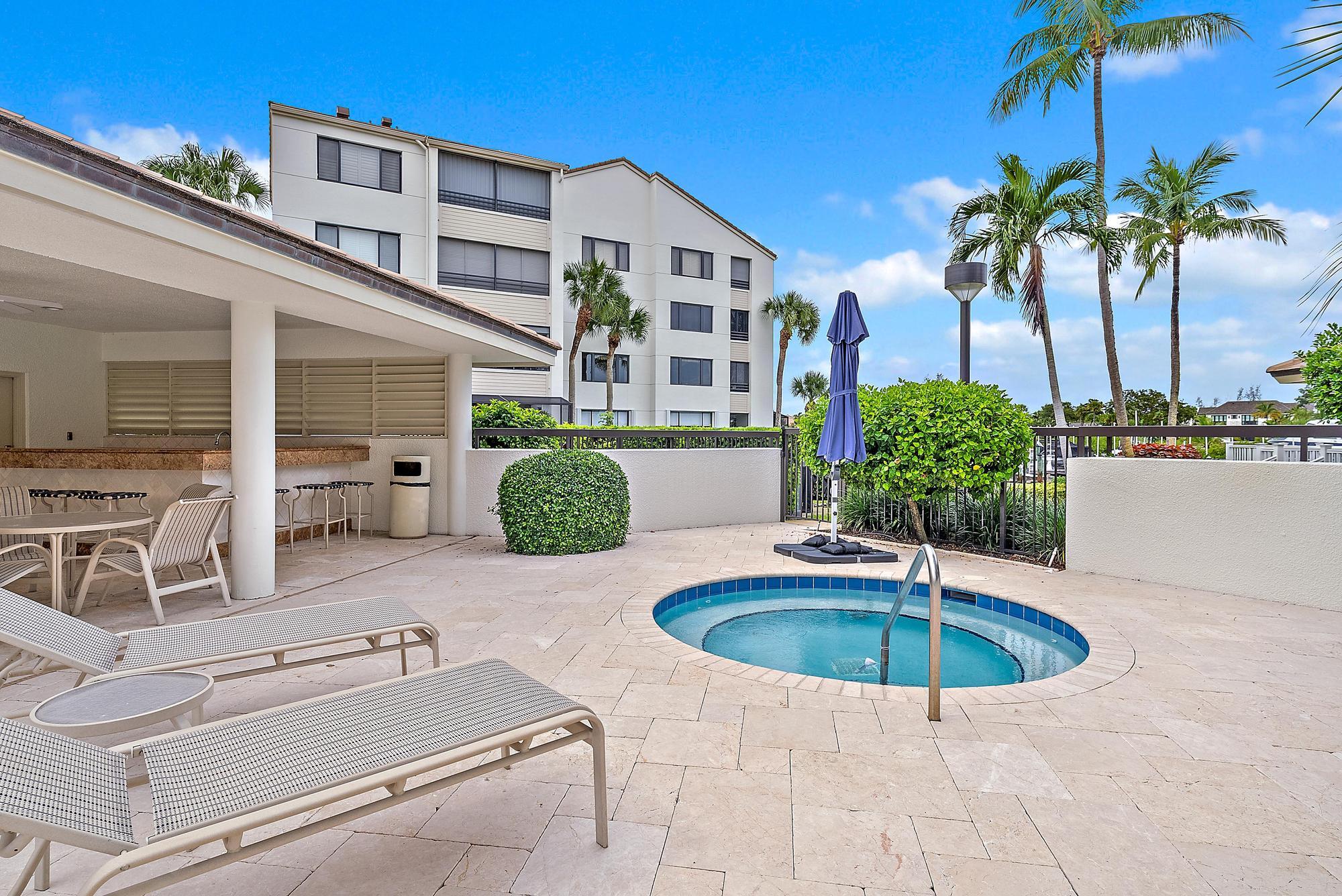811 Oak Harbour Drive Juno Beach, FL 33408 - Photo 22 of 48 Club House - Pool