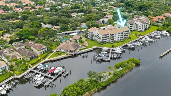 $3,800 | 811 Oak Harbour Drive, Juno Beach, FL 33408
