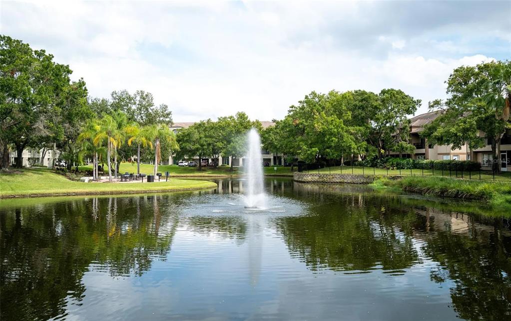 1008 Normandy Trace Road, Unit 1008 Tampa, FL 33602 - Photo 2 of 17