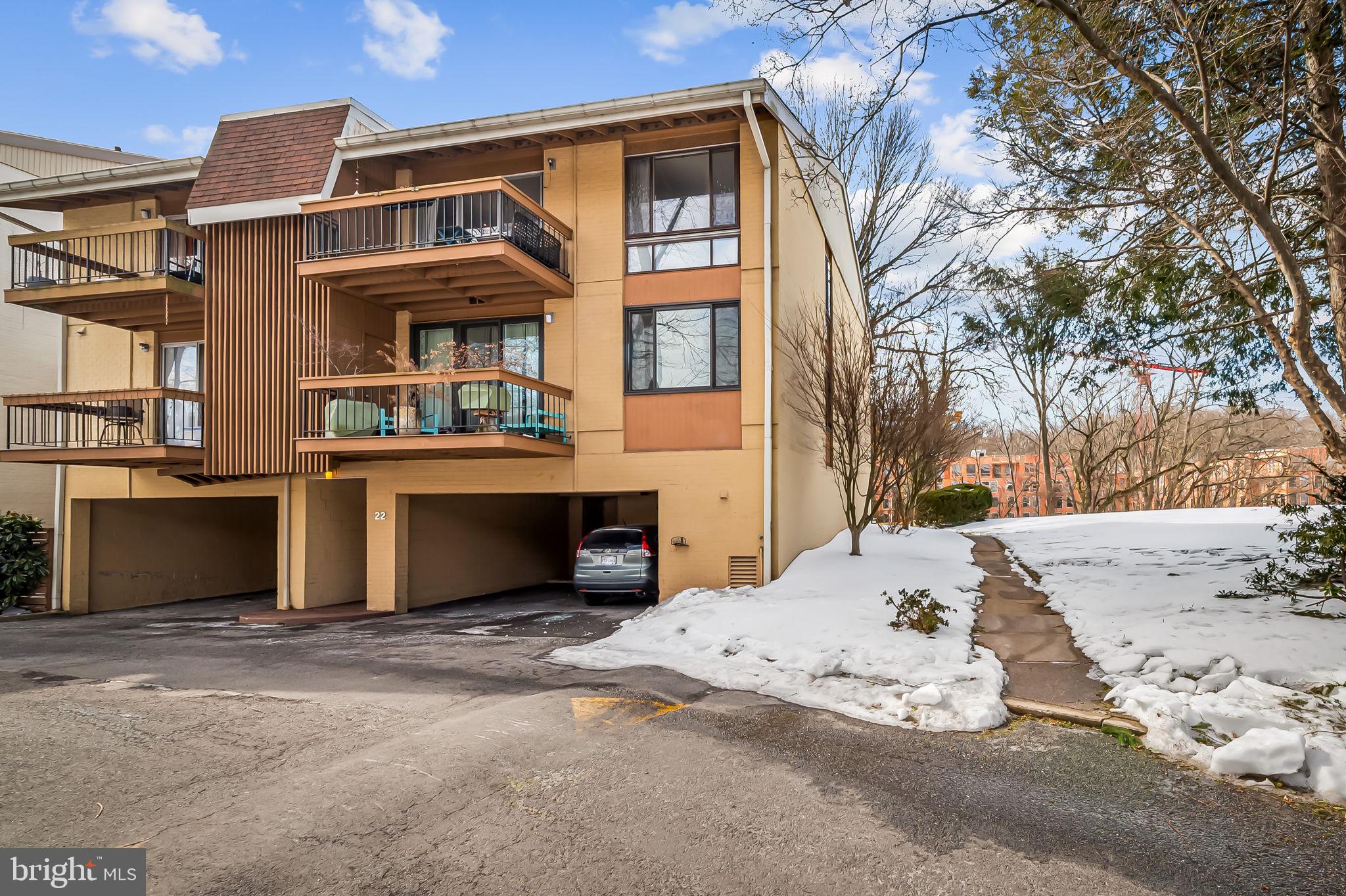 22 Cross Keys Road, Unit 22E Baltimore, MD 21210 - Photo 34 of 35