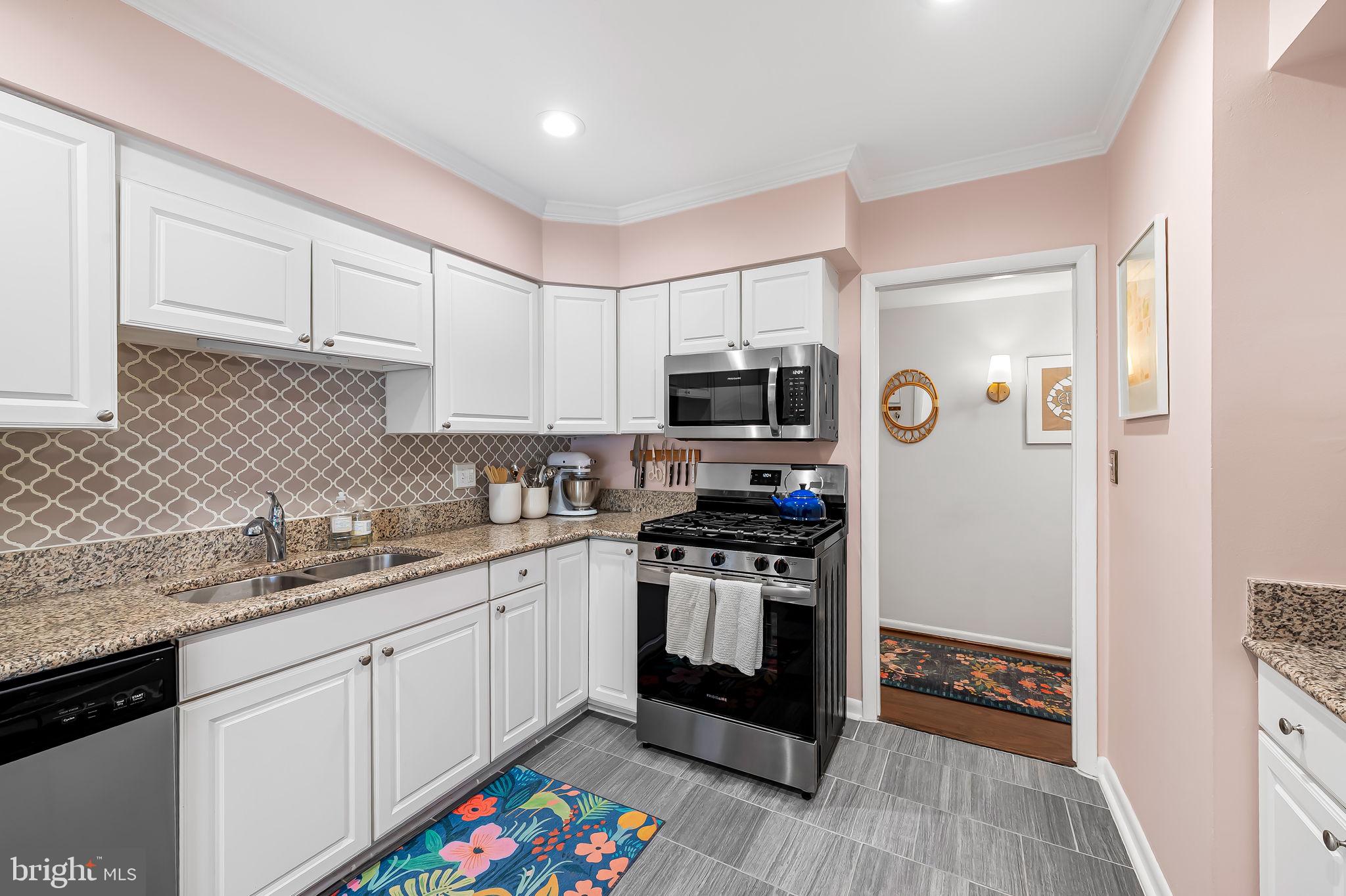 22 Cross Keys Road, Unit 22E Baltimore, MD 21210 - Photo 7 of 35