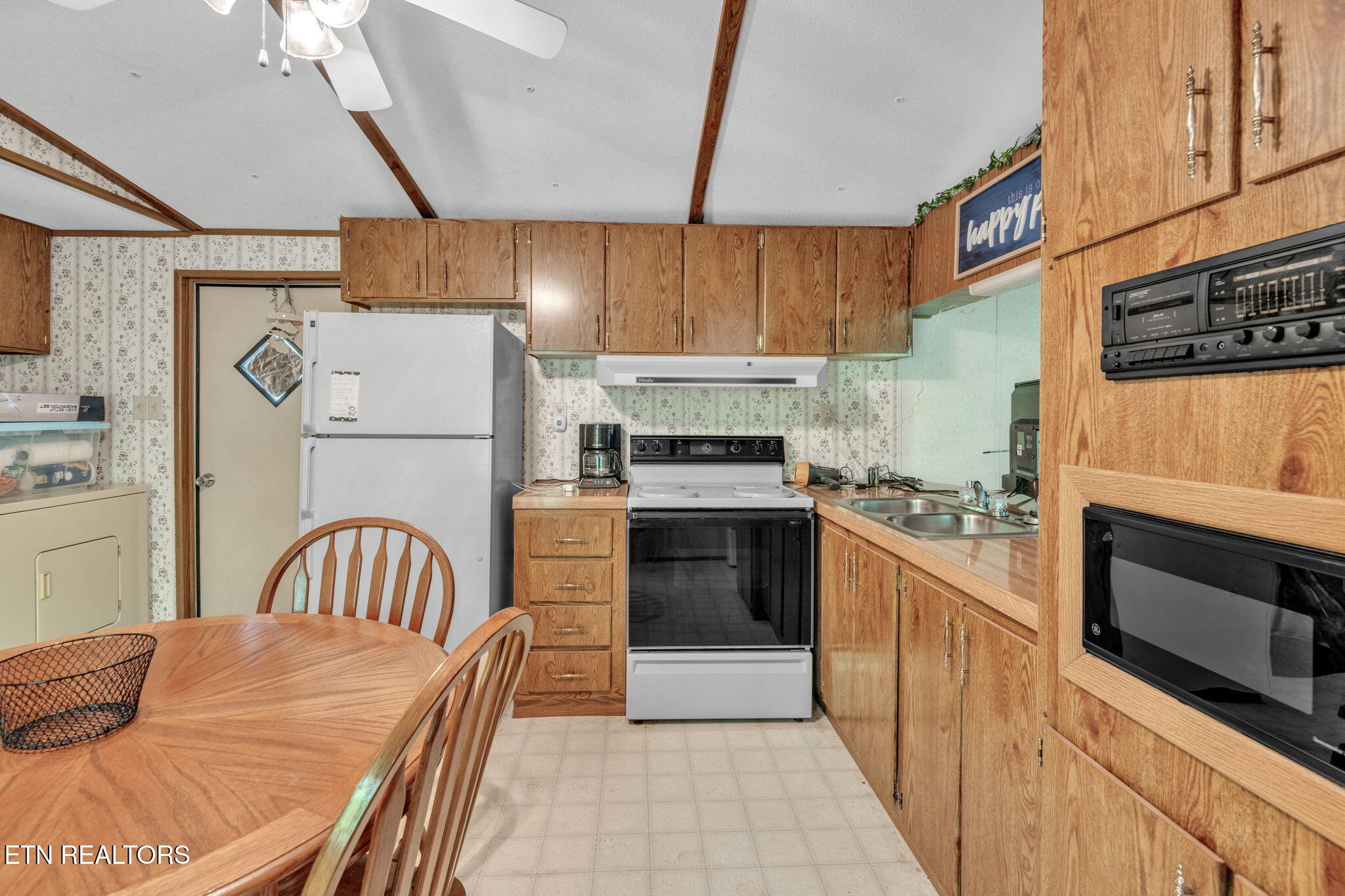 237 Blue Ridge Road Speedwell, TN 37870 - Photo 10 of 25 13-web-or-mls-Blue Ridge-8857