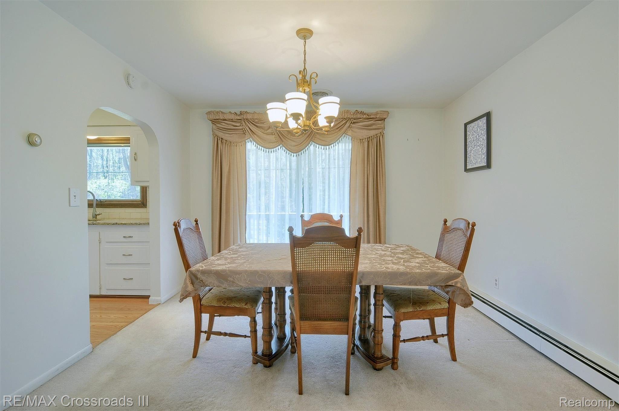 40425 Harris Road Belleville, MI 48111 - Photo 10 of 32 12-Dining-Room.jpg