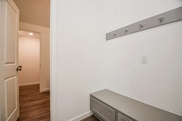 $2,250 | 21138 Castroville Way, Cypress, TX 77433