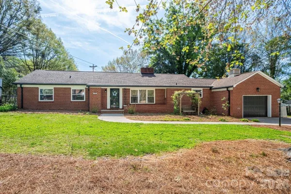 $275,000 | 1105 Hillcrest Street, Cherryville, NC 28021