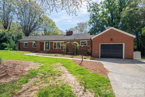 $275,000 | 1105 Hillcrest Street, Cherryville, NC 28021