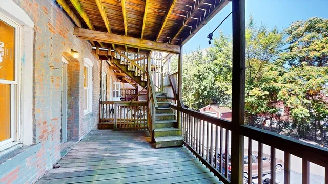 a view of an entryway