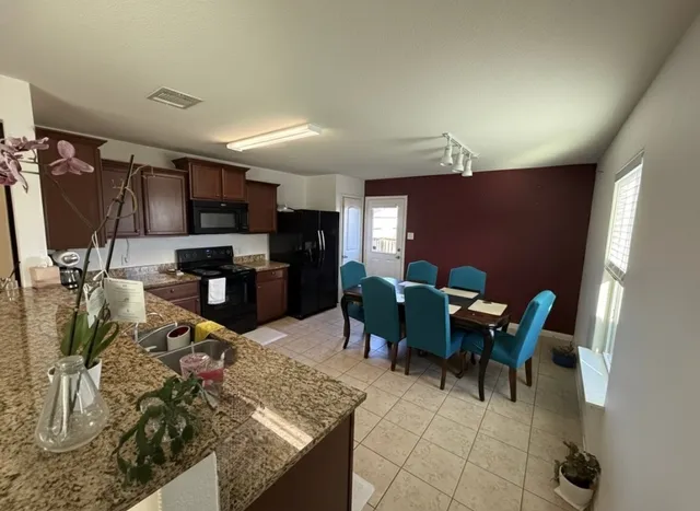 $262,000 | 108 Koontz Loop, Jarrell, TX 76537