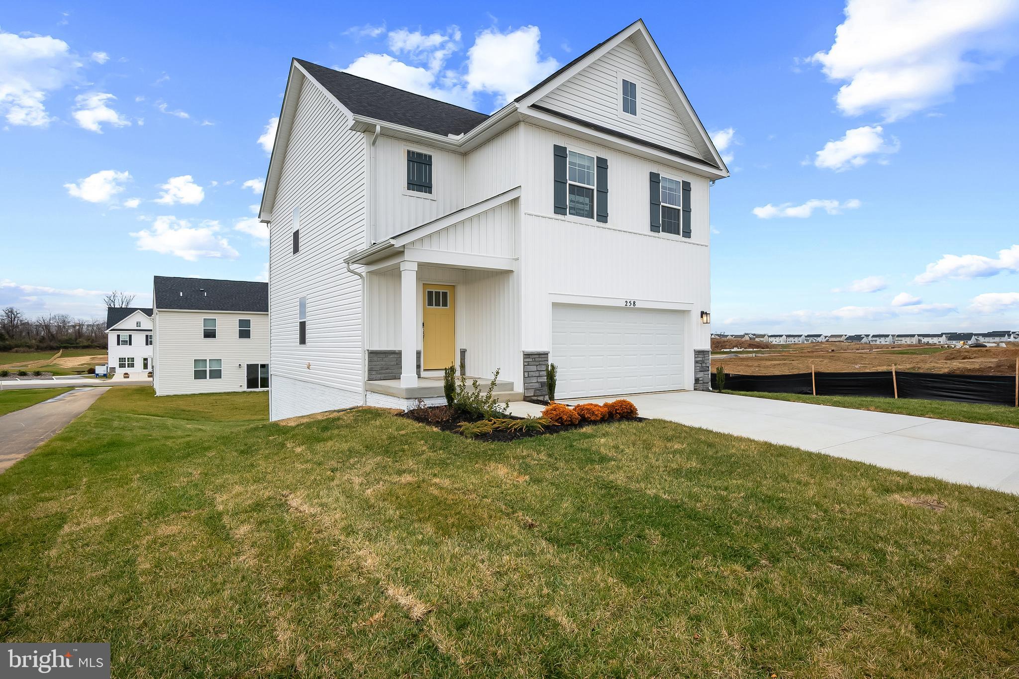 212 Eclipse Street Ranson, WV 25438 - Photo 2 of 43