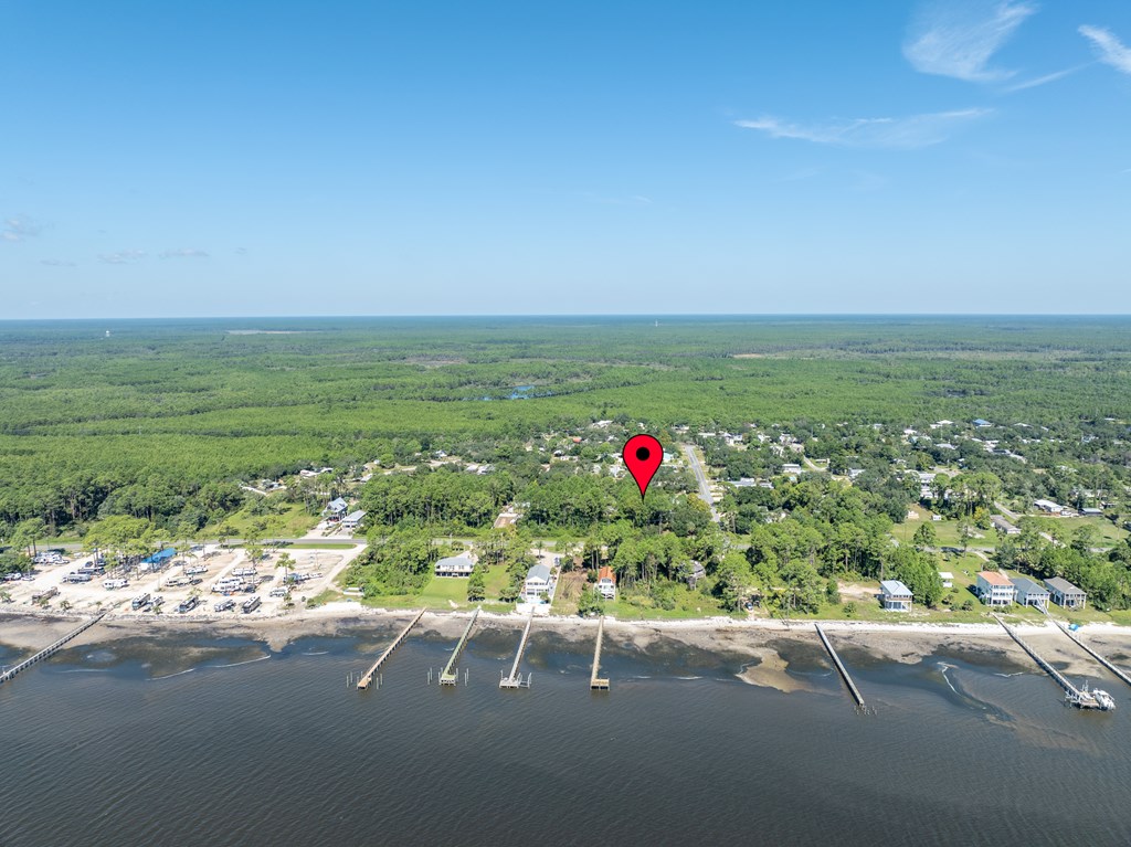 98 Carrabelle, Unit 1 Carrabelle, FL 32322 - Photo 5 of 10