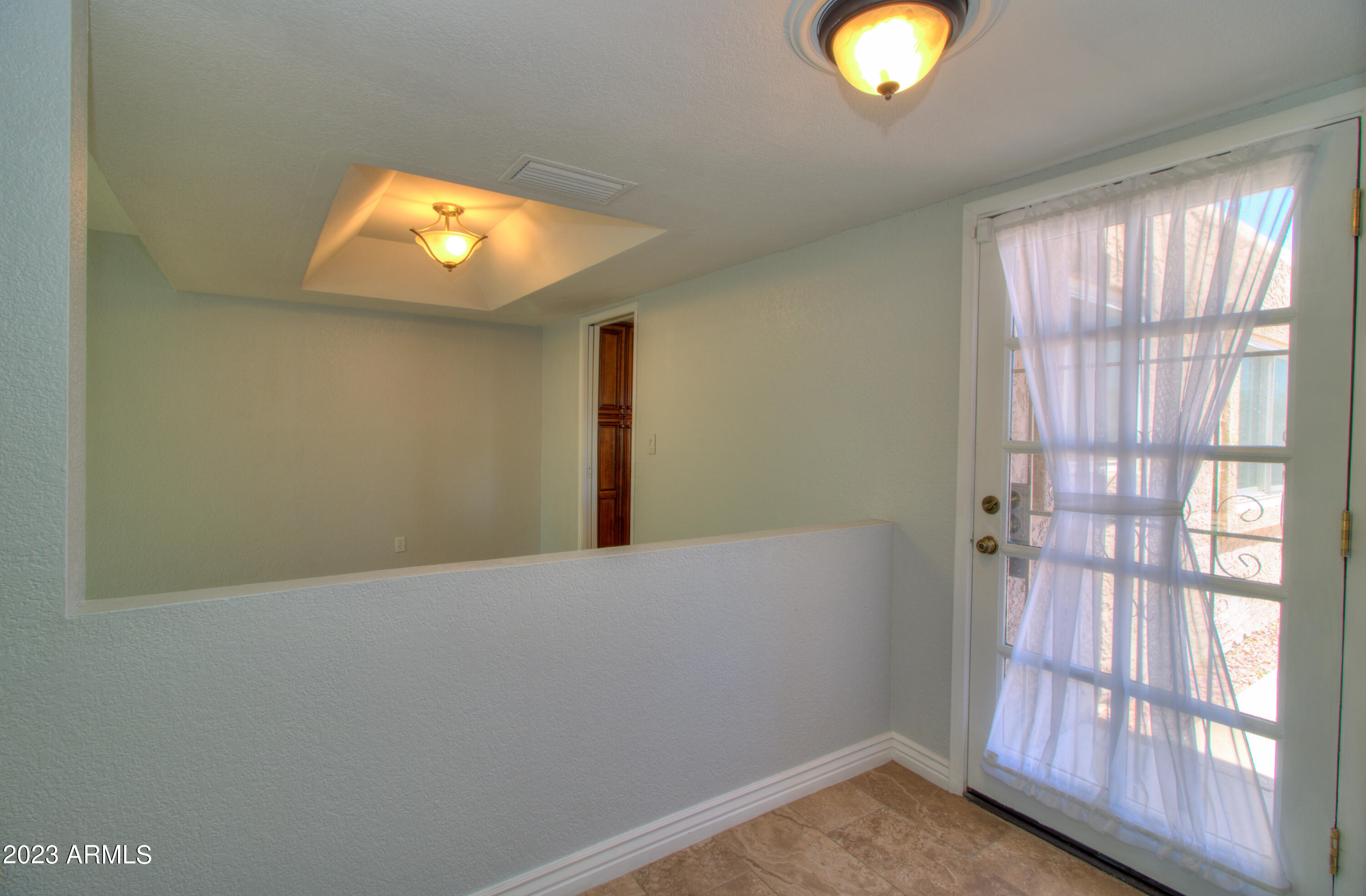 4126 East Charter Oak Road Phoenix, AZ 85032 - Photo 19 of 29 Entryway