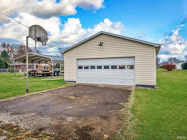 $264,900 | 205 4th Avenue, Princeton, IN 47670