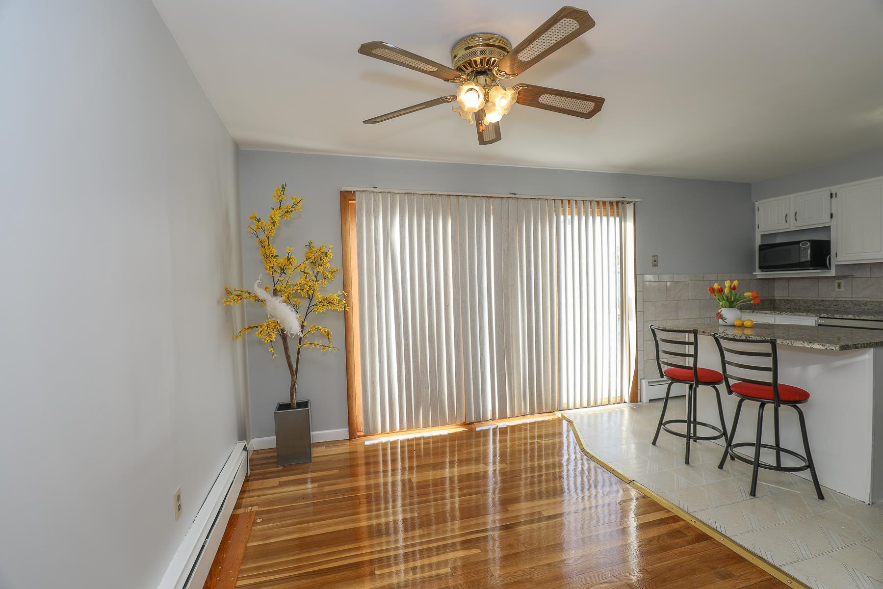 603 Weston Road Manchester, NH 03103 - Photo 9 of 40