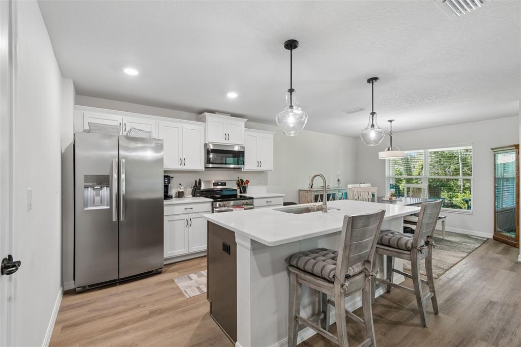 8948 Carrie Way Weeki Wachee, FL 34613 - Photo 11 of 52