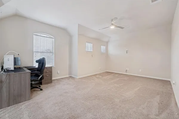 $400,000 | 824 Water Garden Circle, Little Elm, TX 75068