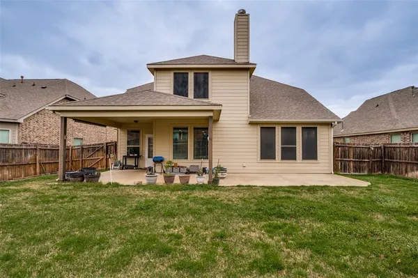 $400,000 | 824 Water Garden Circle, Little Elm, TX 75068