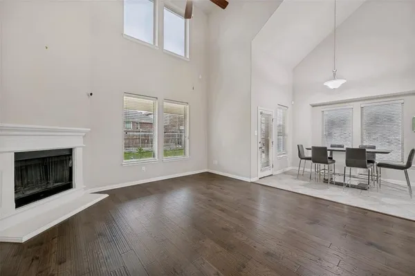 $400,000 | 824 Water Garden Circle, Little Elm, TX 75068