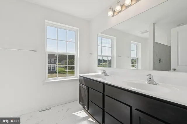 $337,900 | 105 Antietam Run, Unit 118, Hanover, PA 17331