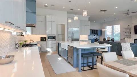 $1,595,000 | 4303 Dorothy Street, Bellaire, TX 77401