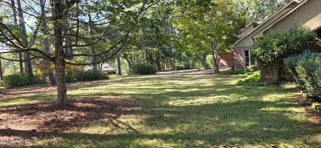 $399,500 | 1075 Hawthorne Drive, McComb, MS 39648