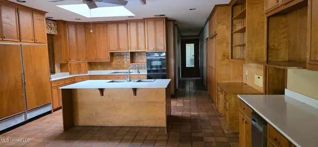 $399,500 | 1075 Hawthorne Drive, McComb, MS 39648