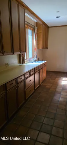 $399,500 | 1075 Hawthorne Drive, McComb, MS 39648