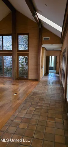 $399,500 | 1075 Hawthorne Drive, McComb, MS 39648