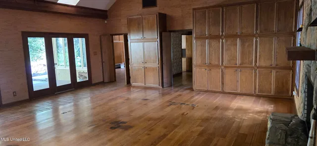 $399,500 | 1075 Hawthorne Drive, McComb, MS 39648