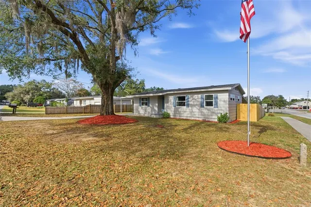 $297,500 | 2803 Joleen Drive, Eustis, FL 32726