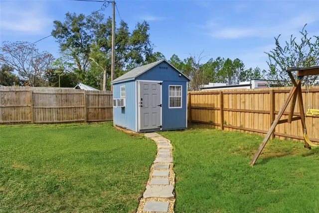 $297,500 | 2803 Joleen Drive, Eustis, FL 32726