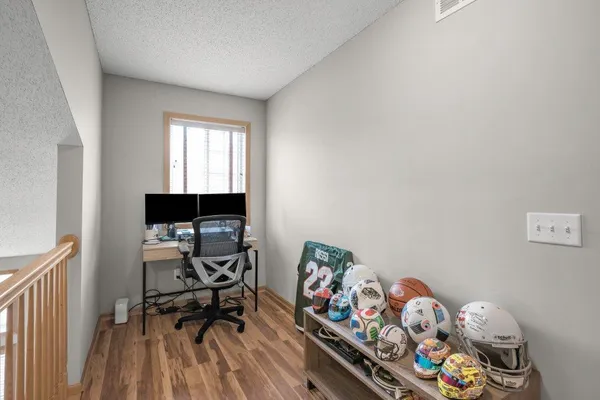 $305,000 | 17796 66th Avenue North, Maple Grove, MN 55311
