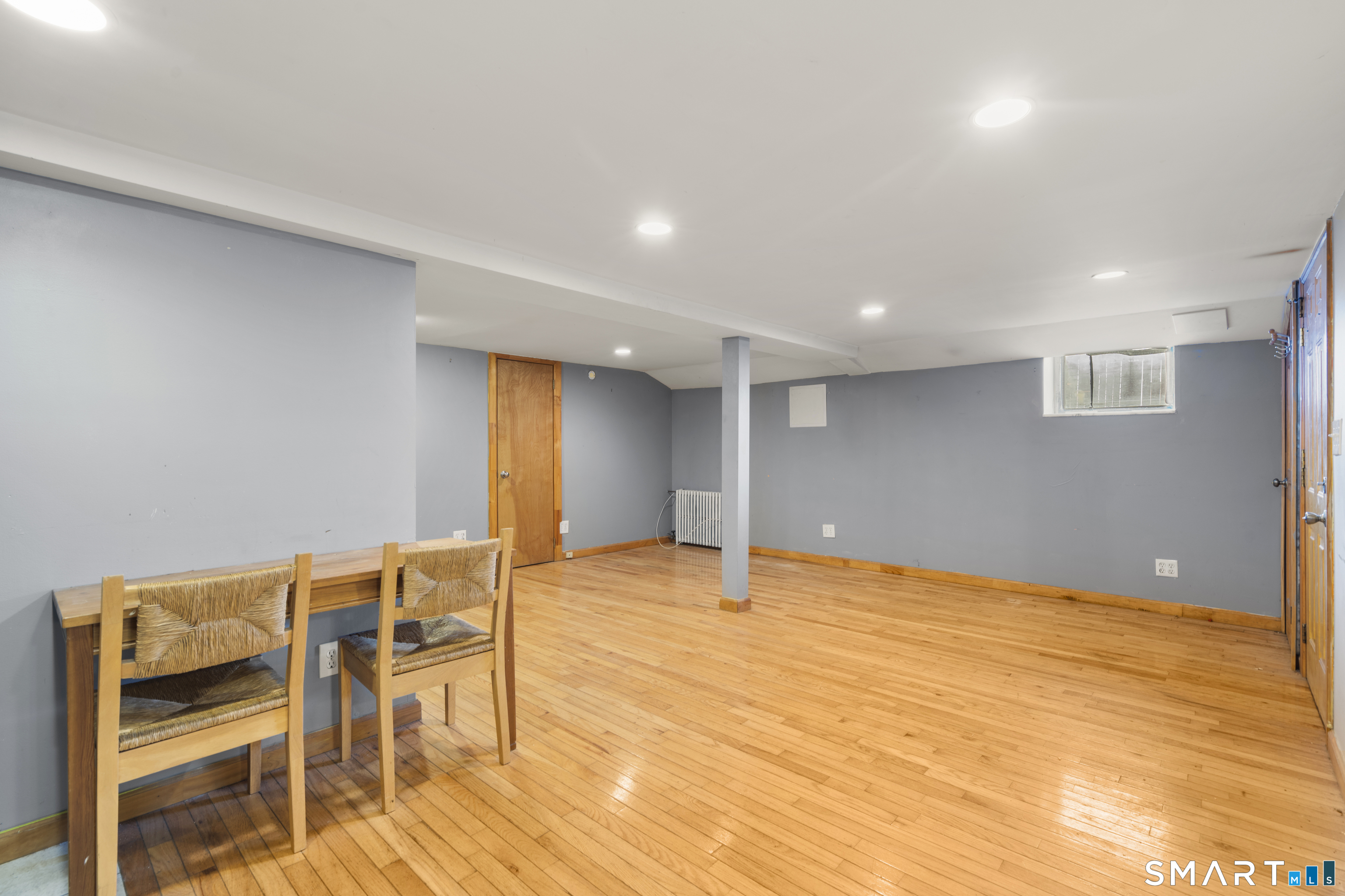 112 Colonial Road Stamford, CT 06906 - Photo 32 of 39