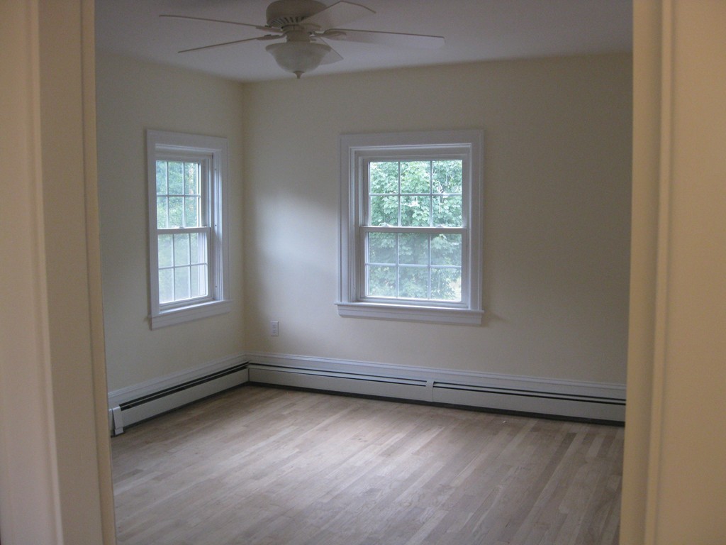 1 Westgate Road Attleboro, MA 02703 - Photo 16 of 30 Gallery Image 16