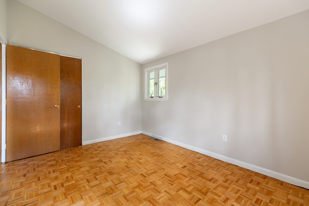 6 Aqueduct Road Wayland, MA 01778 - Photo 19 of 42 Gallery Image 19