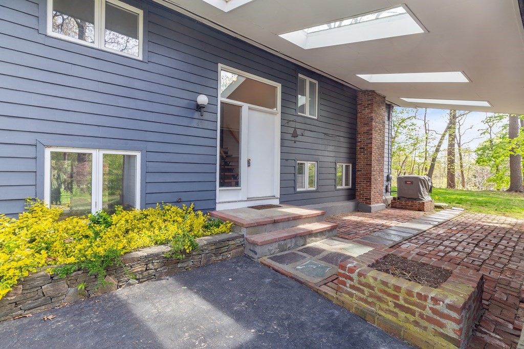 6 Aqueduct Road Wayland, MA 01778 - Photo 40 of 42 Gallery Image 40