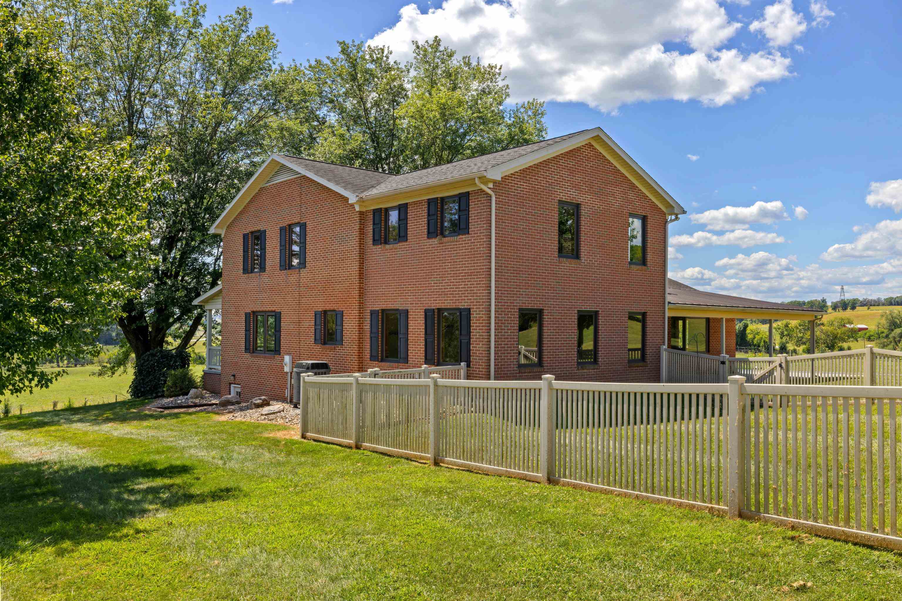3390 Spring Creek Road Bridgewater, VA 22812 - Photo 9 of 61