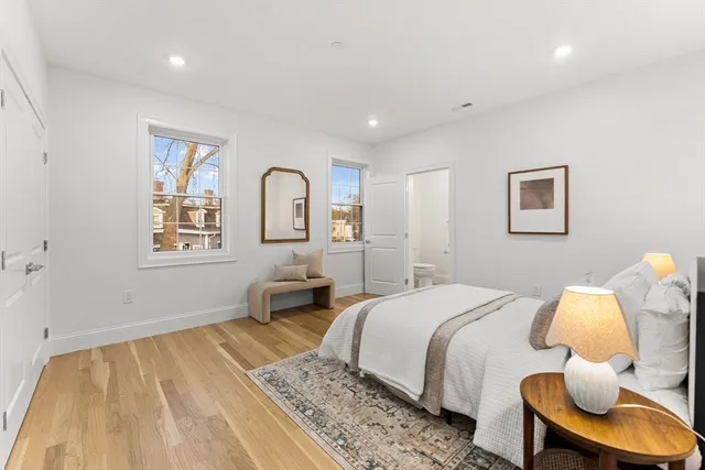 $618,000 | 272 Lincoln Street, Unit 302, Marlborough, MA 01752