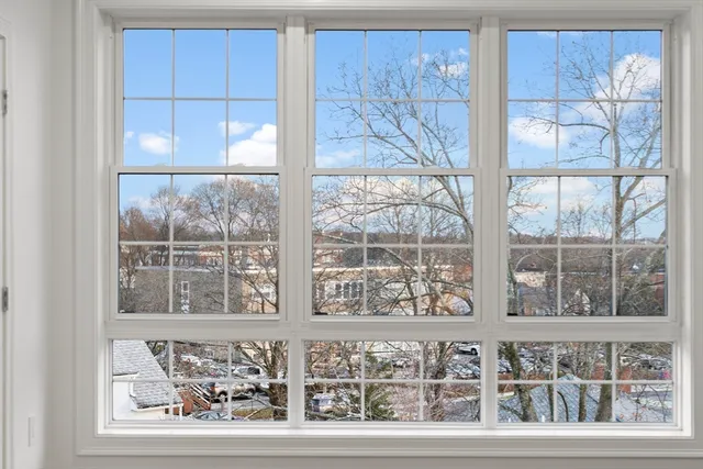 $618,000 | 272 Lincoln Street, Unit 302, Marlborough, MA 01752