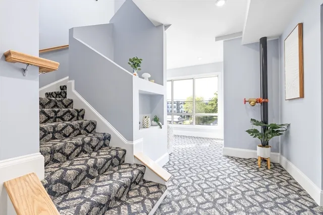 $618,000 | 272 Lincoln Street, Unit 302, Marlborough, MA 01752