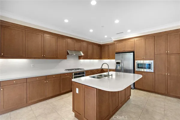 $5,100 | 102 Bianco, Irvine, CA 92618